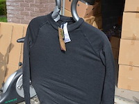 120 stuks thermoshirts decathlon maat xs - afbeelding 6 van  7