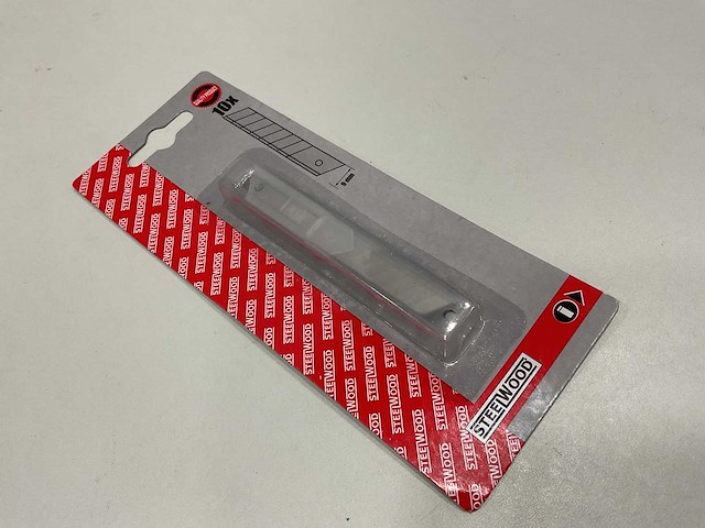 120 x vervangmesjes; 10 stuks per doosje; voor afbreekmes 9 mm - afbeelding 1 van  3