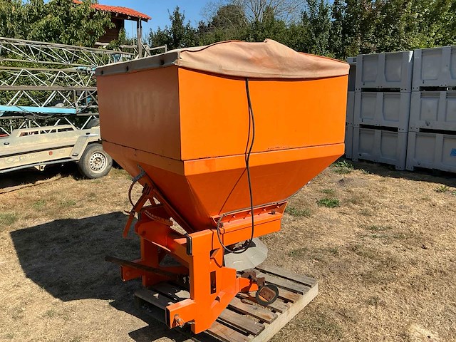 1200l zoutstrooier - afbeelding 3 van  7
