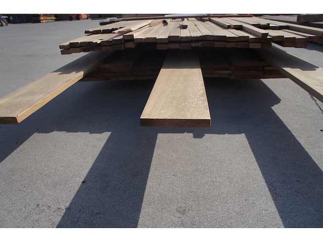 122,70 lm ayous geschaafd 18mm - afbeelding 3 van  4