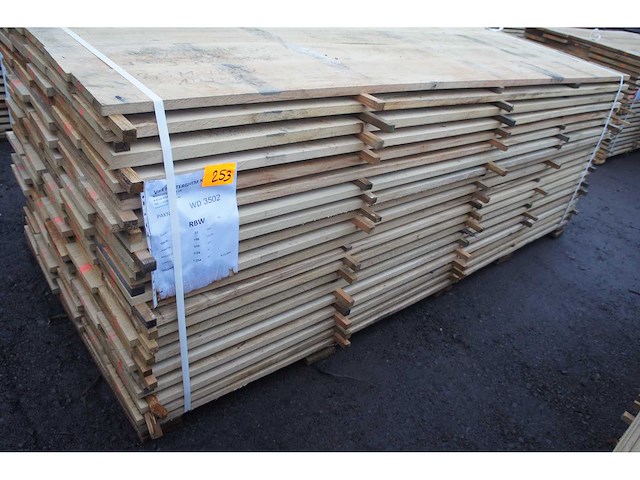 1,23 m³ eiken planken 22mm - afbeelding 1 van  3