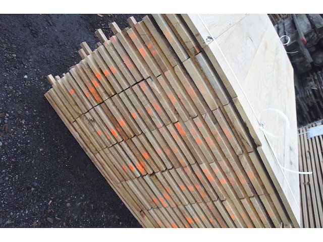 1,23 m³ eiken planken 22mm - afbeelding 4 van  4