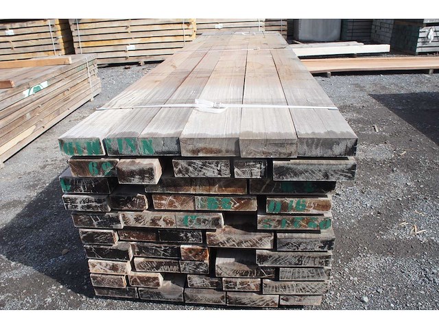 1,23 m³ padouk 65mm - afbeelding 3 van  4