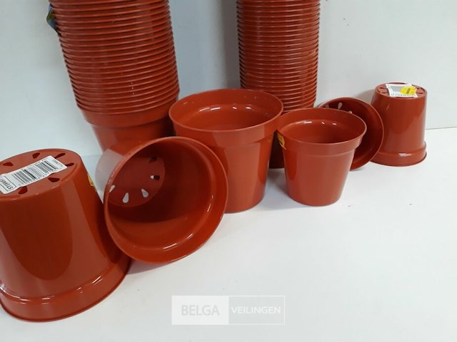 124 x plantpotje pvc 2 assorti - afbeelding 3 van  3