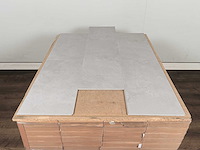 125 m2 pvc click vinyl tegel met xps onderlaag - 610 x 305 x 4+1 mm - afbeelding 1 van  2