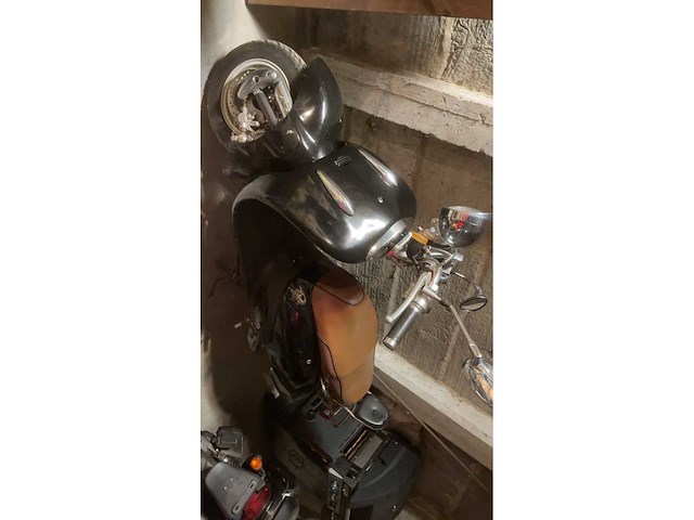 125cc motorscooter - afbeelding 6 van  14