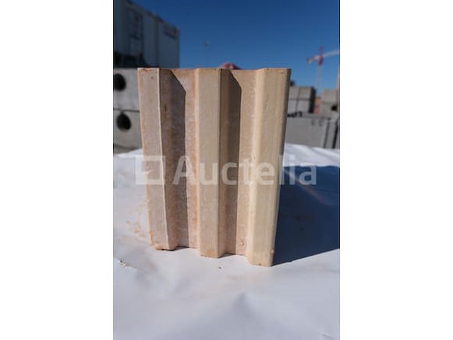 126 ploegsteert lambdabloc holle bakstenen - afbeelding 4 van  7