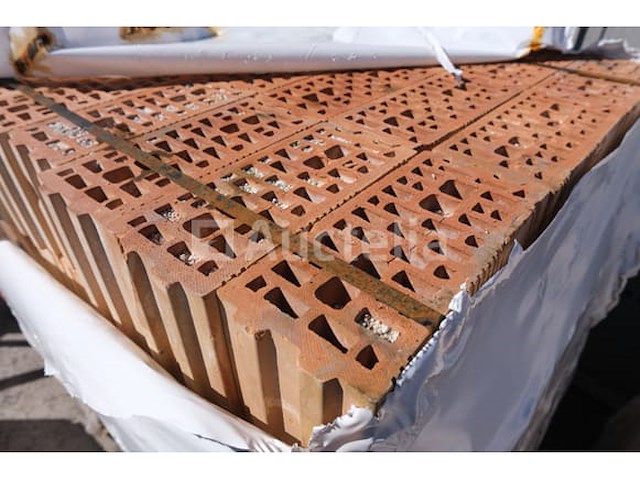 126 ploegsteert lambdabloc holle bakstenen - afbeelding 6 van  7