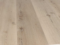 129 m2 pvc click vinyl plank - 1220 x 228 x 4 mm