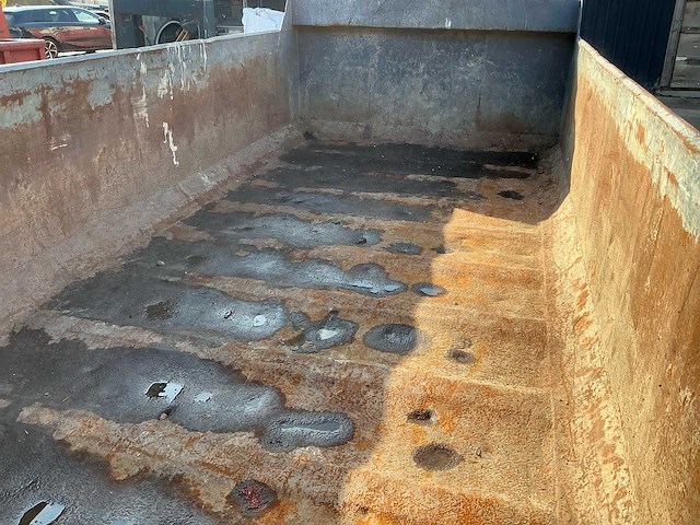 12m2 afvalcontainer - afbeelding 5 van  6