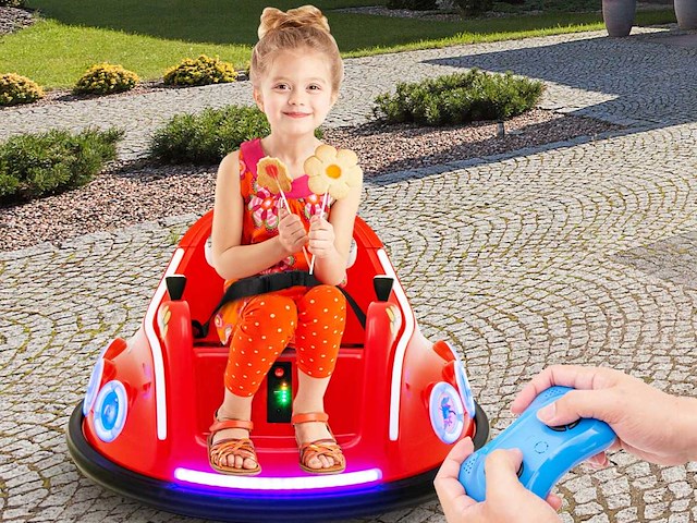 12v kinderbotsauto met 360° rotatie, muziek, verlichting en afstandsbediening - afbeelding 1 van  10