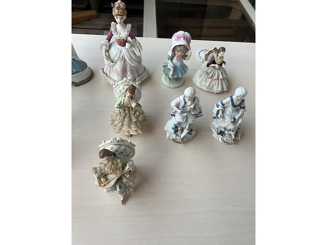 12x beeldje - afbeelding 3 van  3