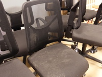 12x diverse bureaustoelen - afbeelding 9 van  12