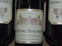 12x fles rode wijn, château beaumont, haut-médoc, 2010, 75cl - afbeelding 2 van  3