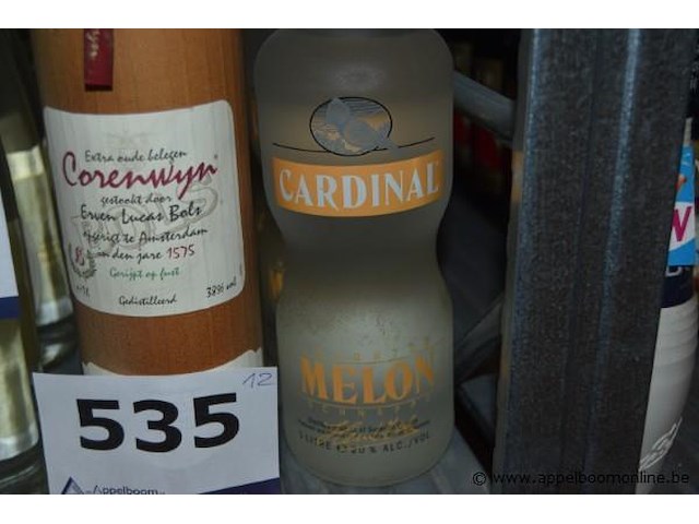 12x fles sterke drank, wo. erven lucas bols corenwyn (extra oude belegen, 38% vol) en cardinal melon schnapps (0.5l, 20% vol) - afbeelding 2 van  2