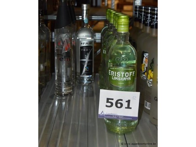 12x fles vodka, wo. 8x eristoff limskaya, 1x fair. premium vodka, 3x elit by stolichnaya - afbeelding 1 van  3