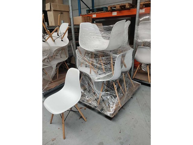 12x kuipstoel wit excl. pallet (12x) - afbeelding 3 van  3