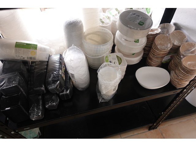 12x metalen rek + inhoud - afbeelding 9 van  18