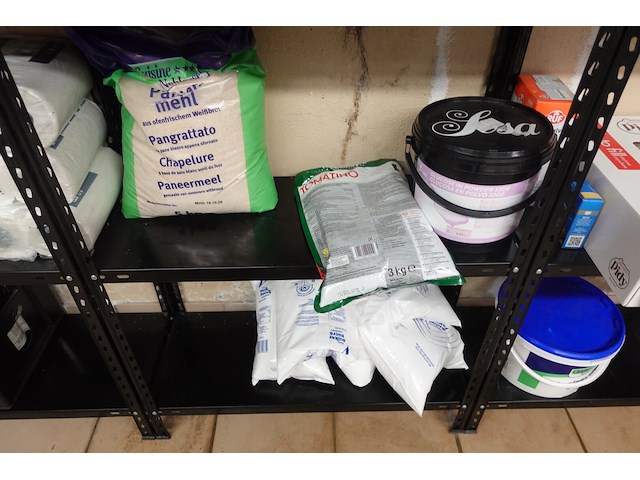 12x metalen rek + inhoud - afbeelding 15 van  18