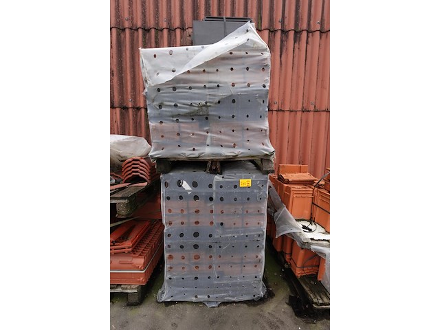 12x pallet diverse dakpannen - afbeelding 4 van  9