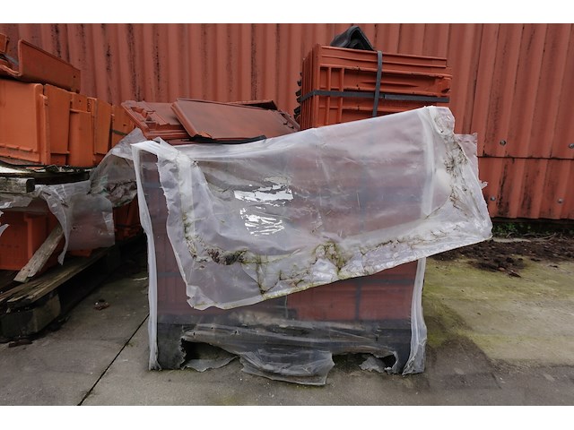 12x pallet diverse dakpannen - afbeelding 6 van  9