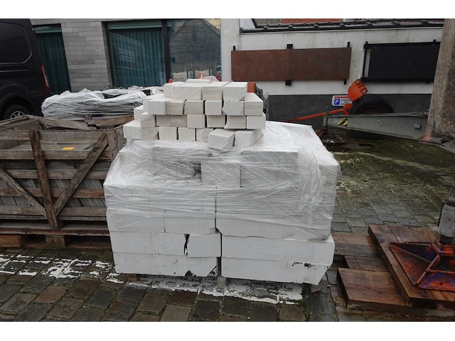 12x pallet diverse stenen & klinkers - afbeelding 3 van  15