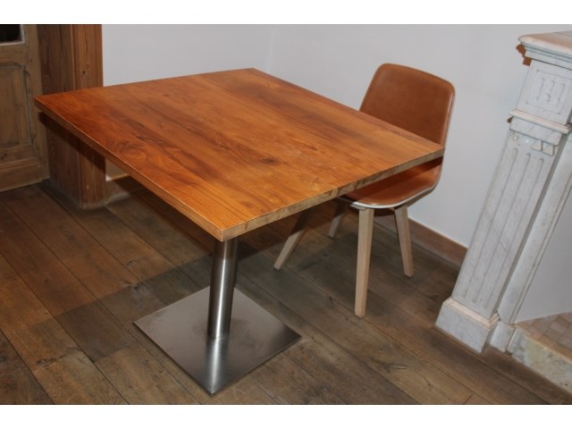 12x restaurant-tafel 80x80cm notelaar - afbeelding 1 van  5