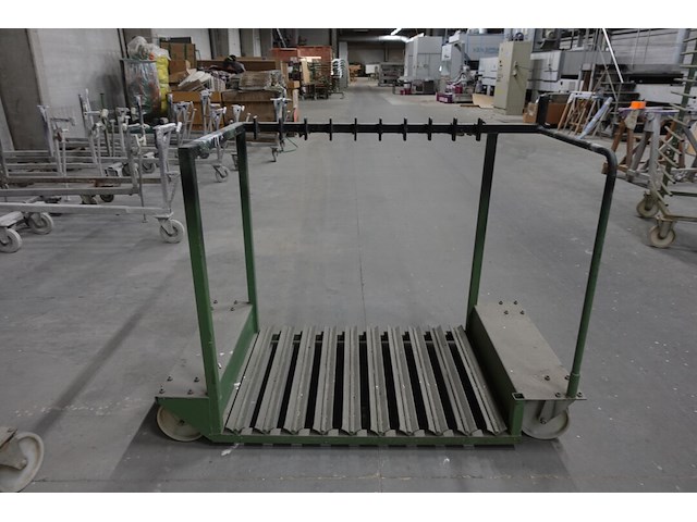 12x verrijdbare metalen transportkar - afbeelding 1 van  6