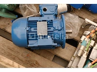 13 diverse elektromotoren - afbeelding 8 van  11