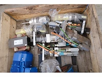 13 diverse elektromotoren - afbeelding 11 van  11