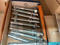 13 dozen ankerbouten; alu koppelstukken - afbeelding 2 van  9