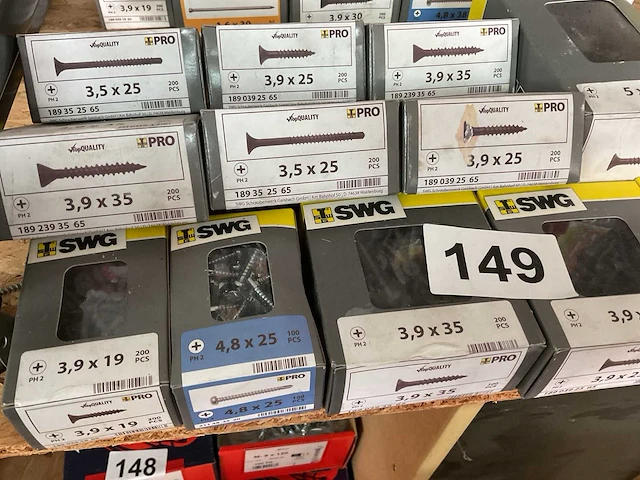 13 dozen schroeven - afbeelding 2 van  4