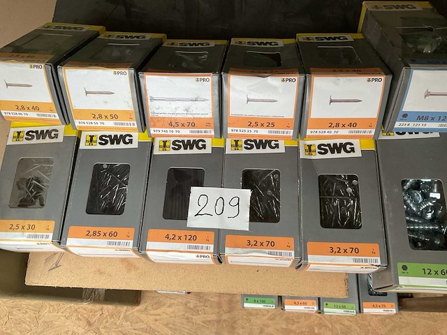 13 dozen staalnagels en houtschroeven - afbeelding 6 van  6