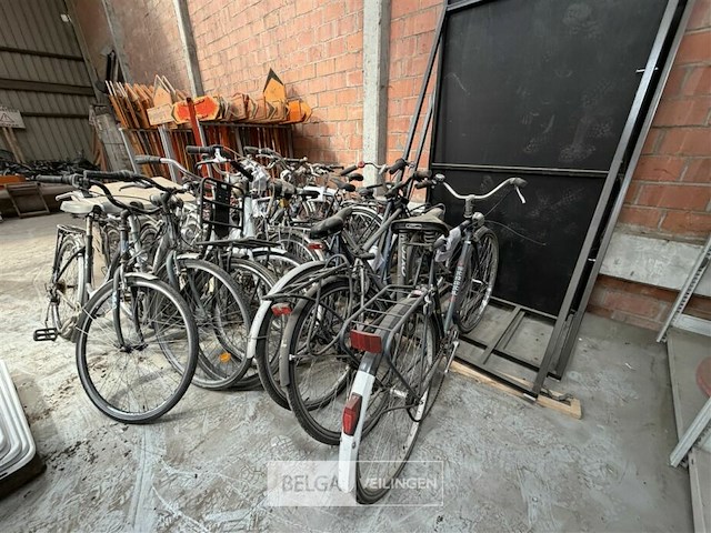 13 fietsen - afbeelding 4 van  8