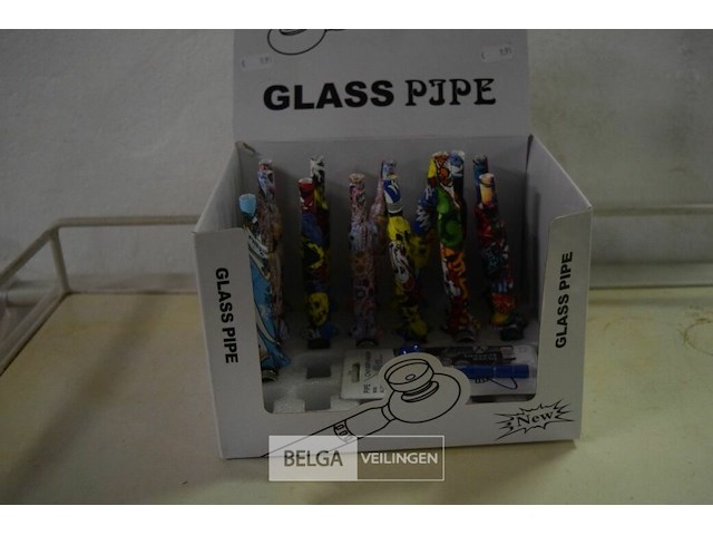 ±13 glaspijpjes - afbeelding 1 van  3