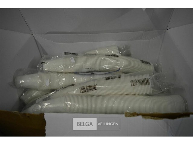 13 pakken bekertjes - afbeelding 1 van  3