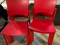 13 rode pvc stoelen - afbeelding 1 van  2