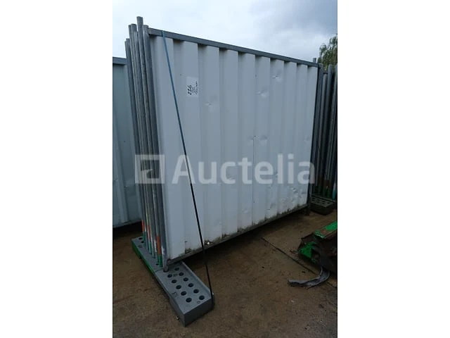 13 solide constructiebarrières - afbeelding 1 van  5