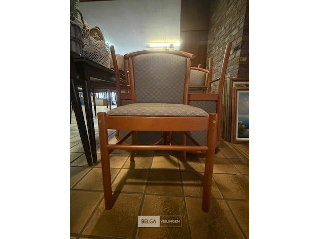 13 stoelen - afbeelding 6 van  11