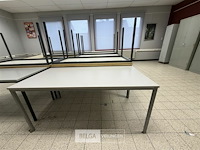 ± 13 tafels + 1 bureau - afbeelding 3 van  6