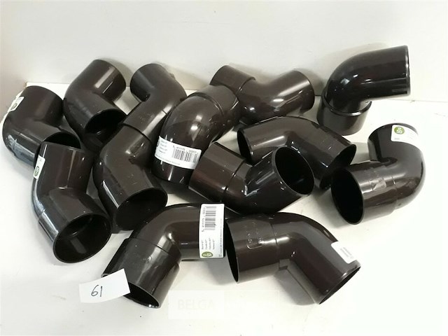 13 x bocht 67° 50 mm bruin pvc regenafvoer - afbeelding 1 van  3