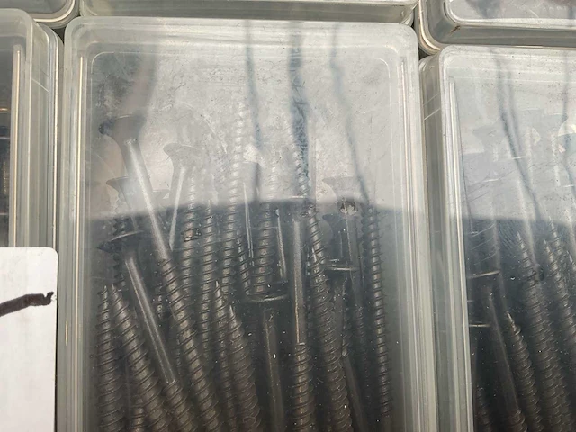 13 x dozen zwarte schroeven - afbeelding 3 van  6