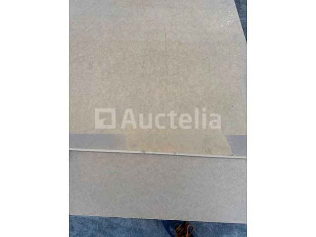 13 x natural mdf houten panelen 28mm 2800mmx2070mm - afbeelding 1 van  4