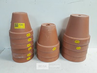 13 x terracotta bloempot 3 assorti - afbeelding 1 van  3