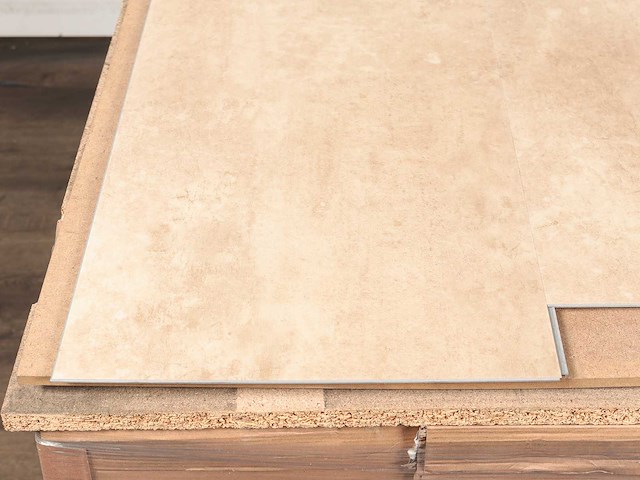130 m2 pvc click tegel met xps onderlaag - 610 x 305 x 5 mm - afbeelding 1 van  1
