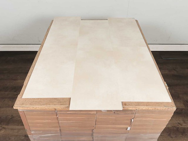 131 m2 pvc click tegel - 610 x 305 x 4 mm - afbeelding 3 van  4