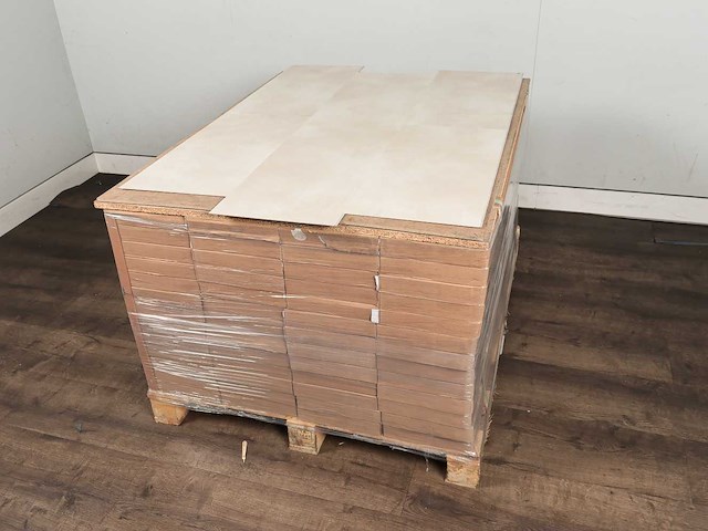 131 m2 pvc click tegel - 610 x 305 x 4 mm - afbeelding 4 van  4