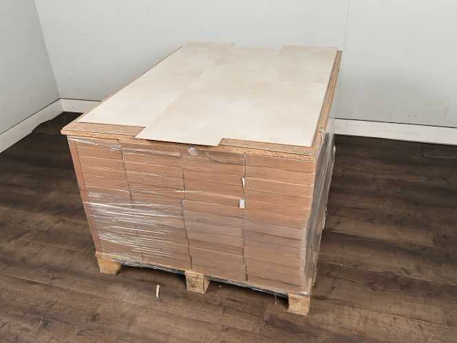 131 m2 pvc click tegel - 610 x 305 x 4 mm - afbeelding 4 van  4