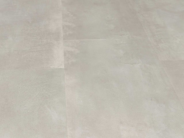 131 m2 pvc click vinyl tegel - 610 x 305 x 4 mm - afbeelding 1 van  2