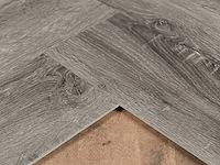 131 m2 pvc spc click visgraat met xps onderlaag - 640 x 128 x 6 mm - afbeelding 2 van  4